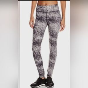 NWT Bench Black and Gray High-Waisted Leggings for Athleisure